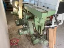 Moulurière WEINIG type PFA 22 N 5 portes outils table à rainure 