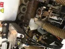 Plaqueuse de chant numérique HOMAG type kdf 850 hightflex 1650