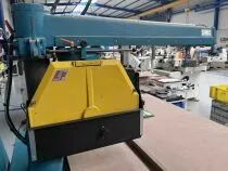 Scie radiale / entailleuse MINTECH LYON FLEX type RD1869 N°S 3134 annee 2005annee 