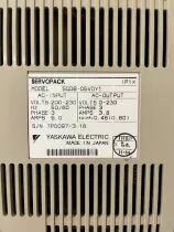 Variateur moteur  YASKAWA SGDB-05VDY1